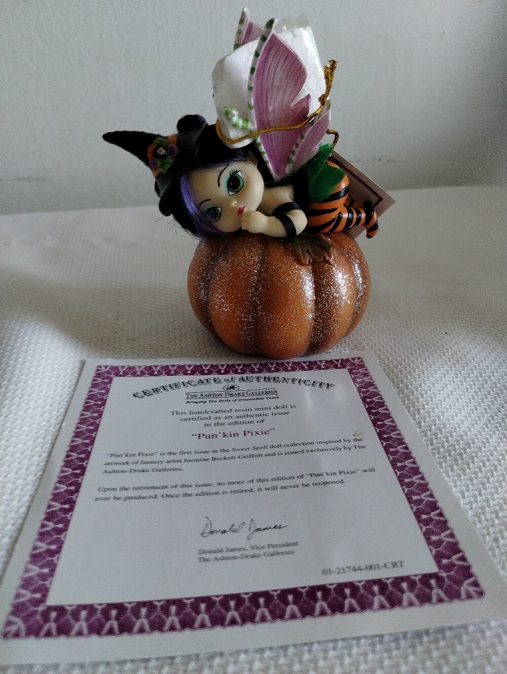 Jasmine Beckett Griffith Sweet Spell Doll Collection Pun Kin Pixie